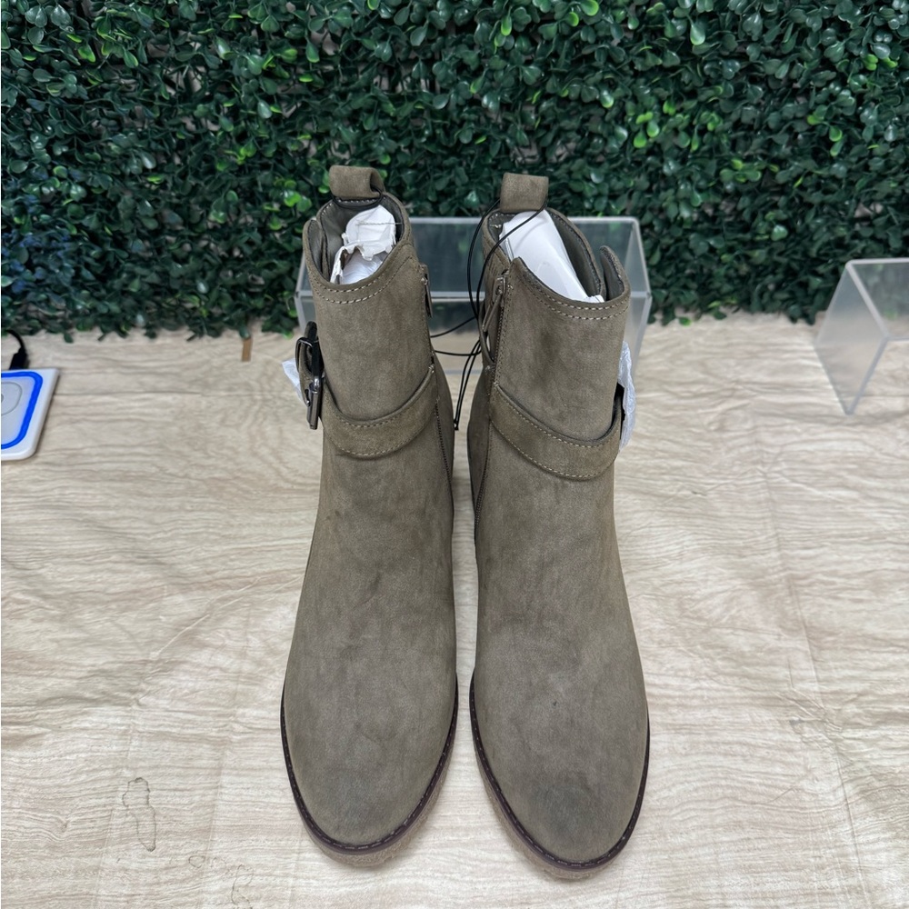 MIA Leona Heeled Bootie - W8.5 - Picture 5 of 11